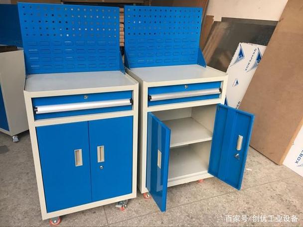 金属工具车和不锈钢工具车的区别